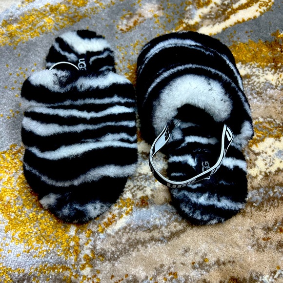 UGG T FLUFF YEAH SLIDE ZEBRA - Picture 4 of 6